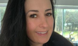 Graziela Selau Roldão