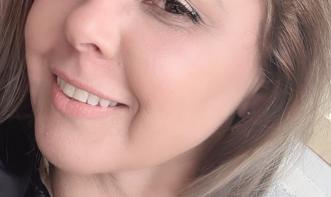 CARLA DE MOURA ALVES