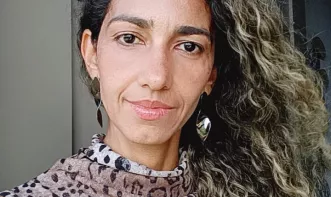 Daniele De Oliveira