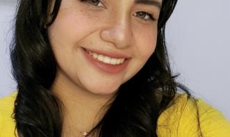 Klysia Bianca Almeida Farias