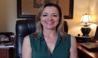 Paula Renata Hobuss Dos Santos