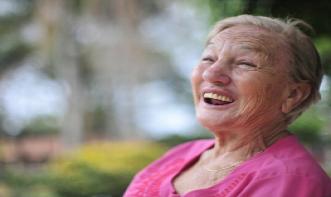 POLÍTICA NACIONAL DE SAÚDE DA PESSOA IDOSA