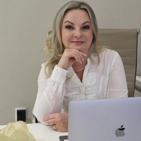 Profa. Ms. Silvana Godoi