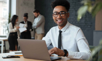 CURSO DE CAPACITAÇÃO EAD EM AUXILIAR ADMINISTRATIVO - 180H