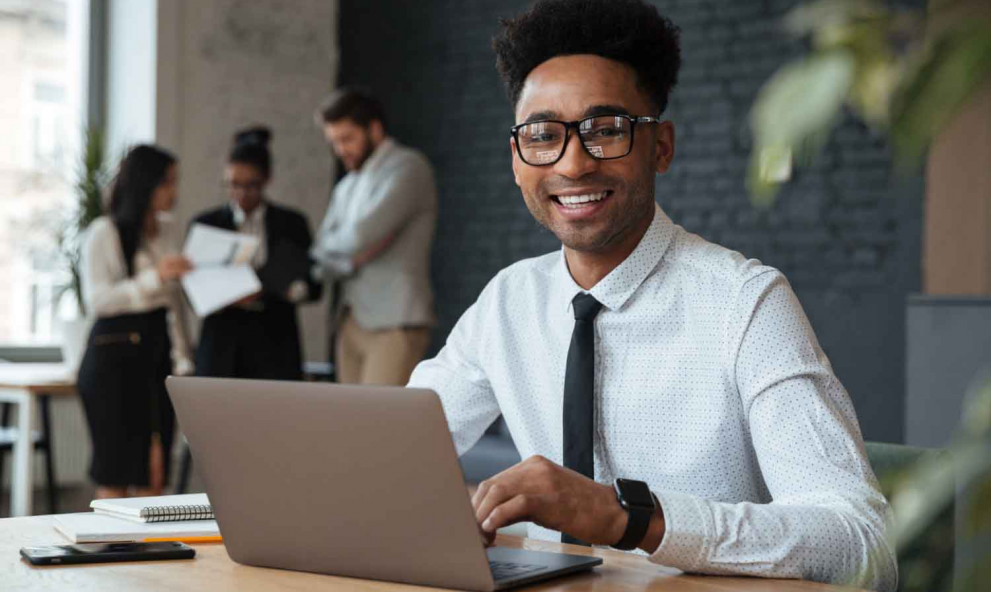 CURSO DE CAPACITAÇÃO EAD EM AUXILIAR ADMINISTRATIVO - 180H