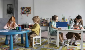 LINGUÍSTICA E ENSINO DE LÍNGUAS NA EDUCAÇÃO BÁSICA