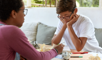 NEUROPSICOLOGIA E PROBLEMAS DE APRENDIZAGEM