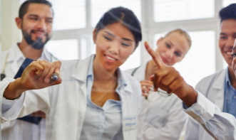 EDUCAÇÃO CONTINUADA E PERMANENTE EM SAÚDE