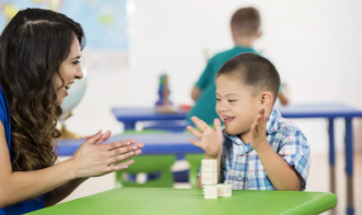 DEFICIÊNCIA INTELECTUAL