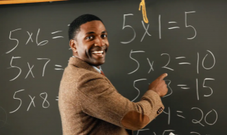 EDUCAÇÃO FINANCEIRA E MATEMÁTICA APLICADA