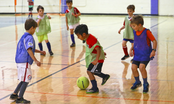 EDUCAÇÃO FÍSICA E ESPORTE NA ESCOLA