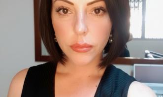 Aline Casanova dos Reis