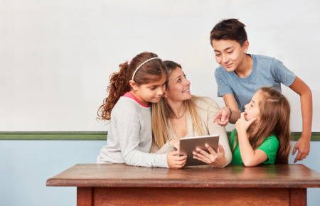 LETRAMENTO E SUAS IMPLICAÇÕES PARA O ENSINO