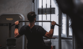 TREINAMENTO E EXERCÍCIOS APLICADOS