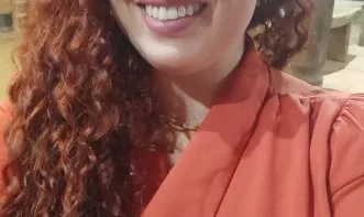 Elisângela Barros de Souza Oliveira
