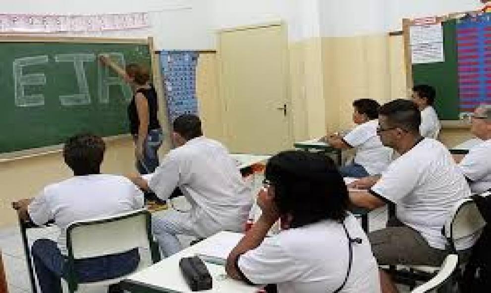 Educação de Jovens e Adultos