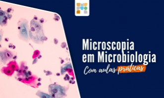 Microscopia de material biológico em Microbiologia.