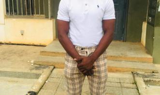 Eduardo Mayifuila Francisco Neves