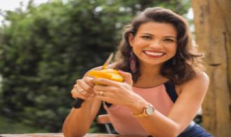 CAMILA NEGREIROS GOBIRA