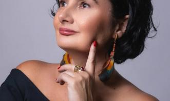 Carla Cristiane Oliveira