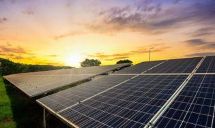Energia Solar: Uma Fonte Renovável e Limpa