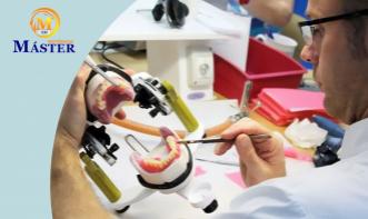 Técnico em Prótese Dentária